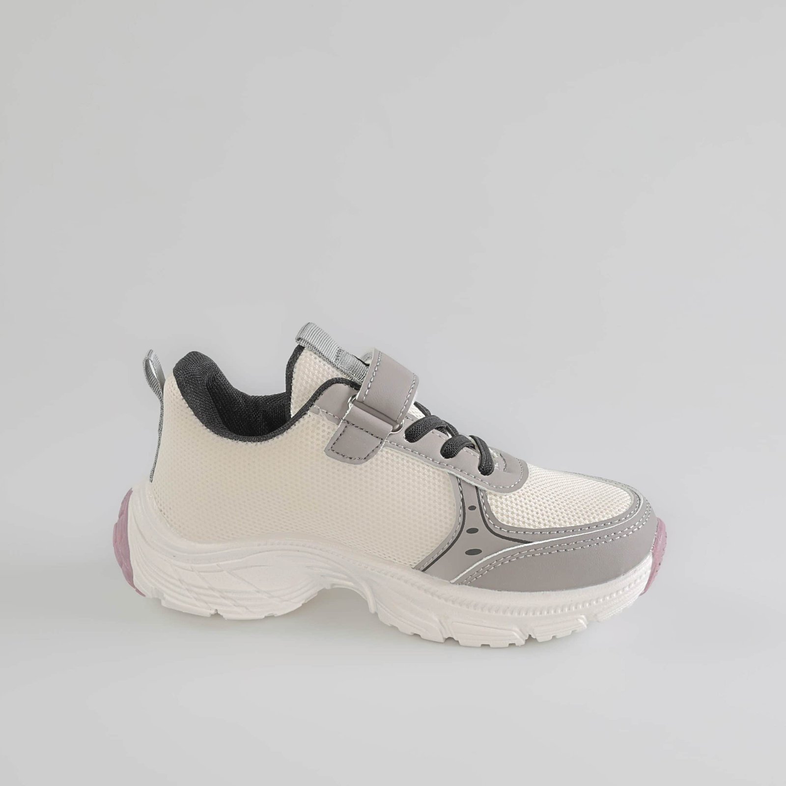 Enzo – Baskets Enfants en Gris.