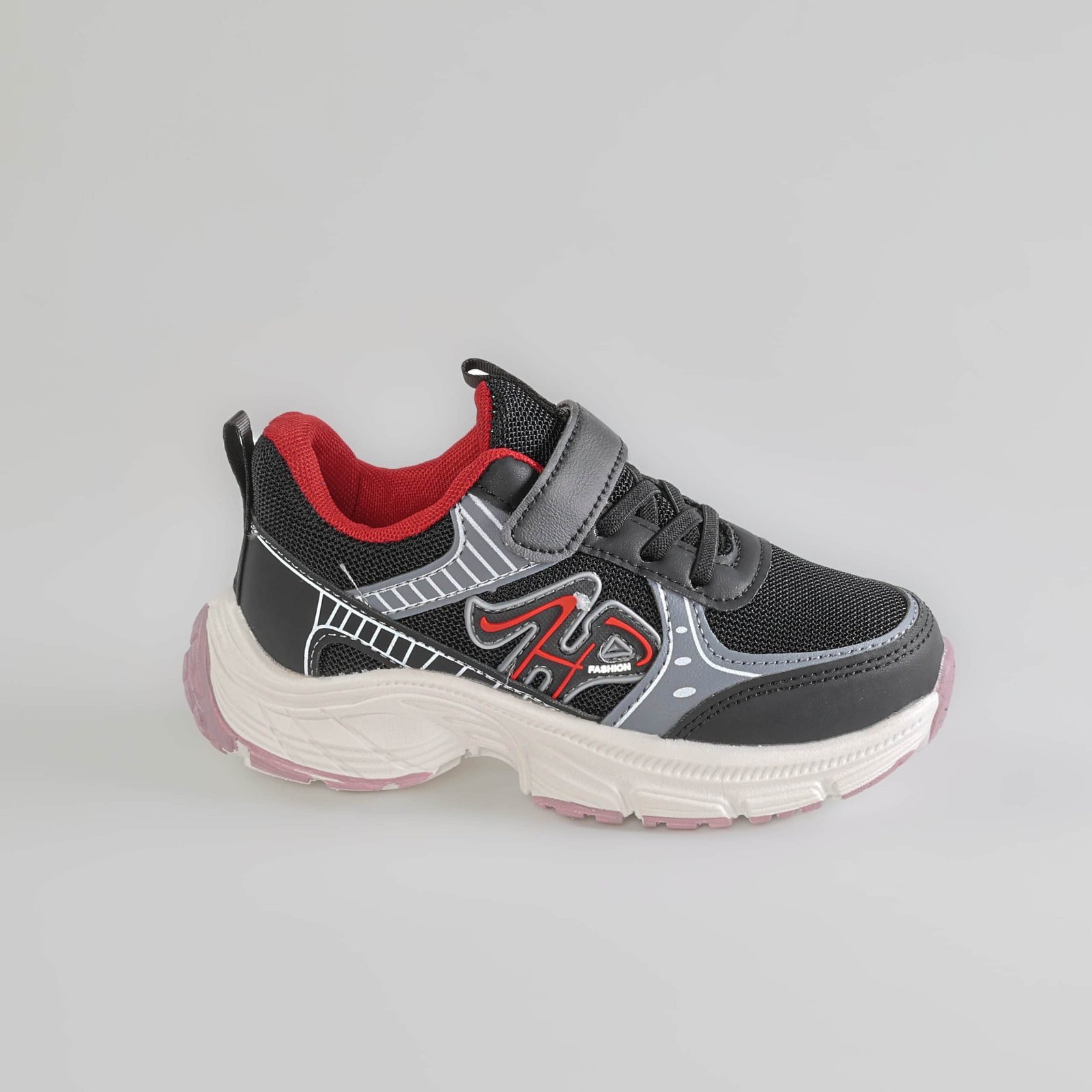 Enzo – Baskets Enfants en Noir.