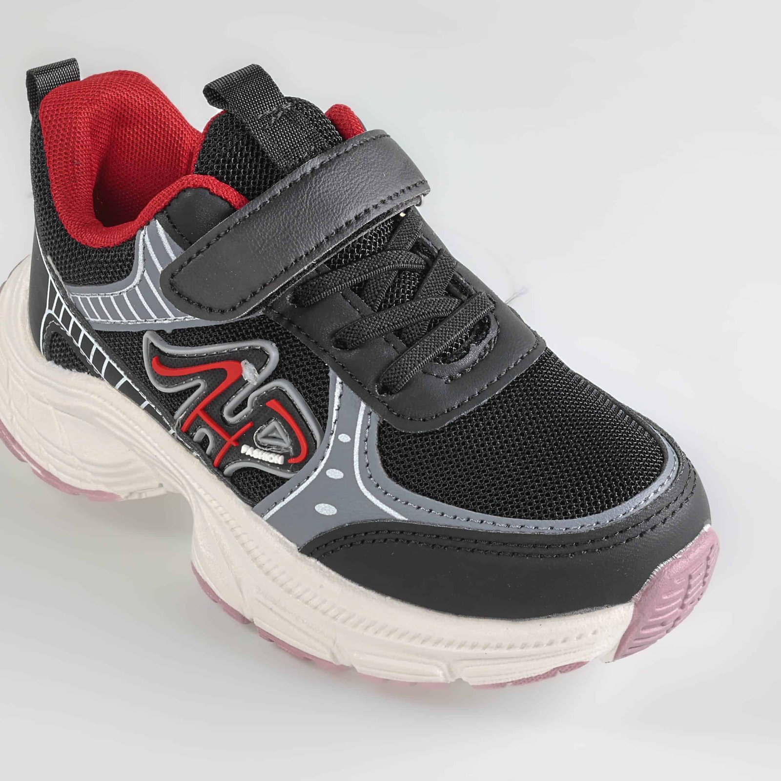 Enzo – Baskets Enfants en Noir.