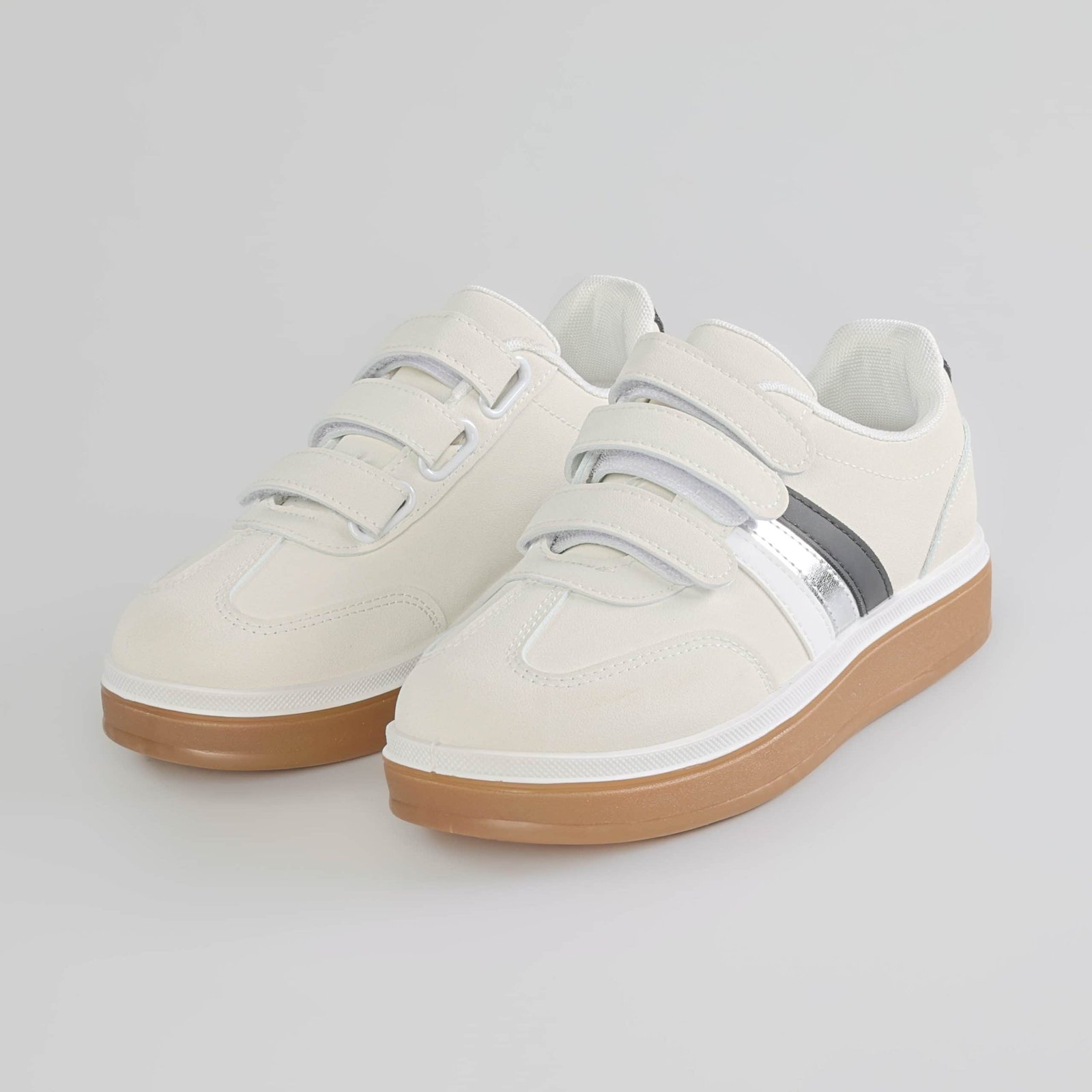 Nova – Baskets Femmes en Blanc.