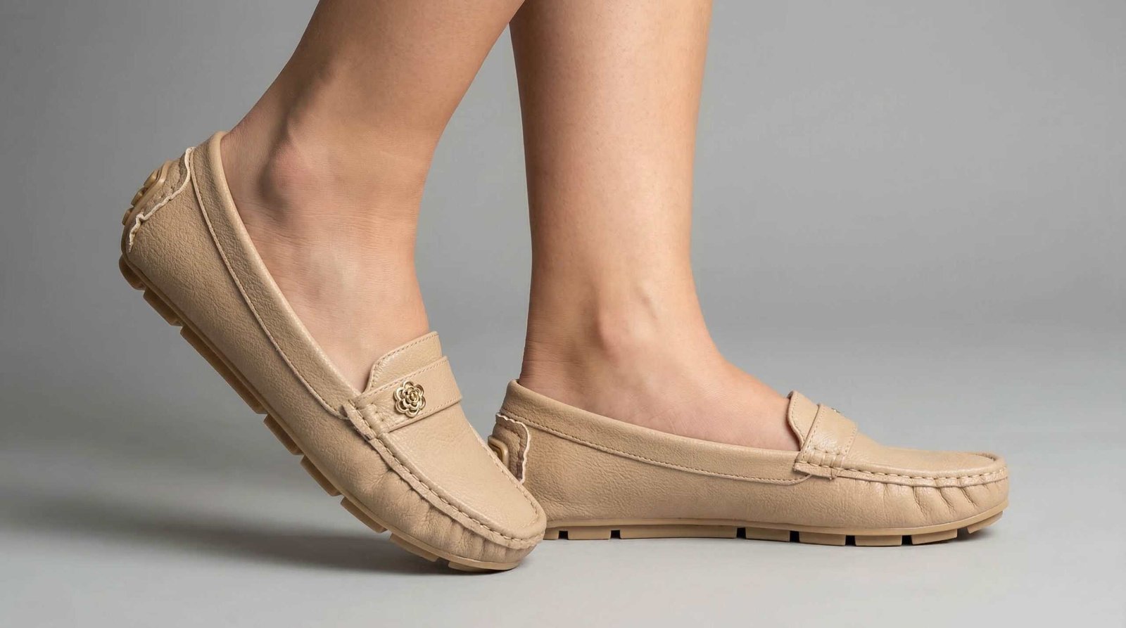 Flower – Mocassins Femmes en Beige.
