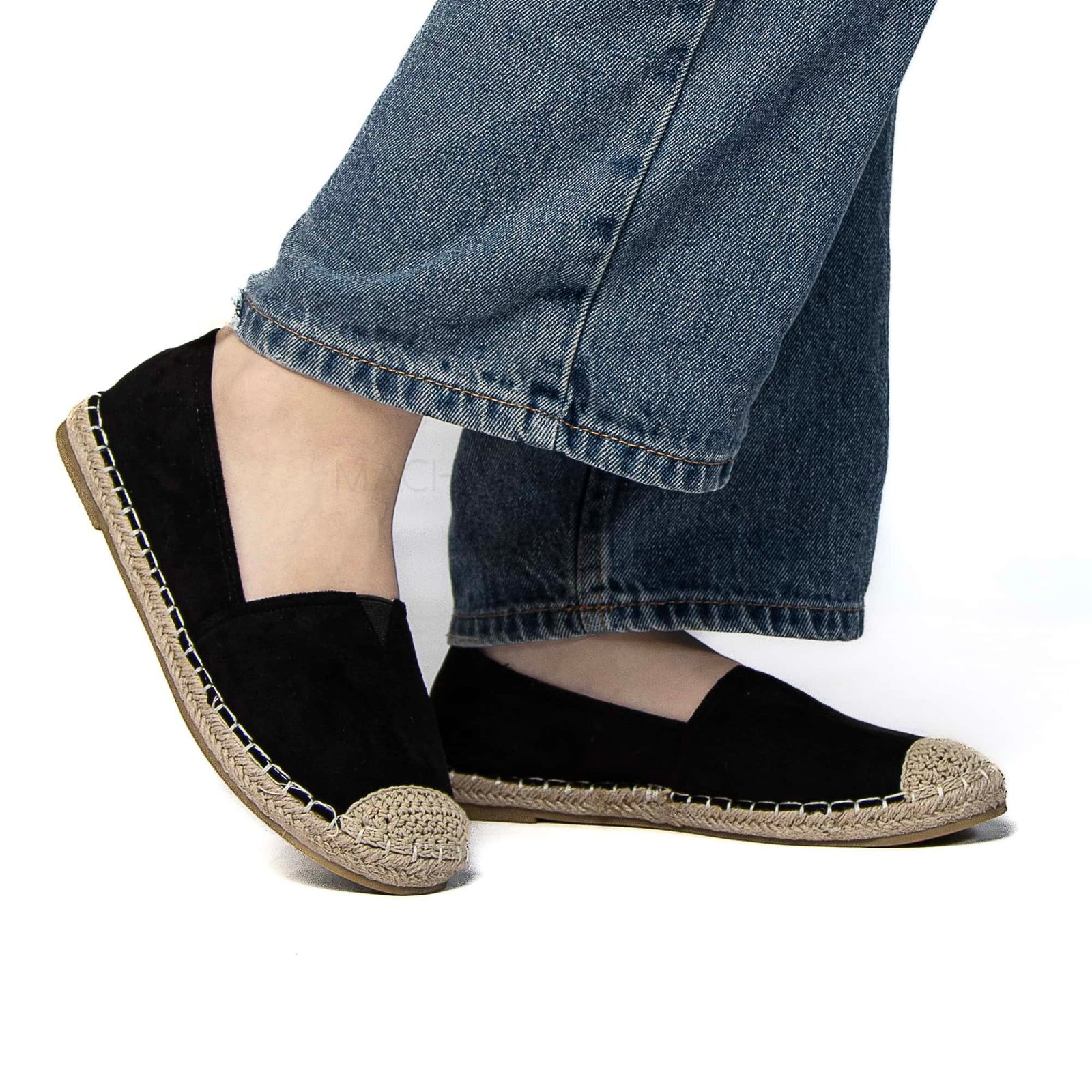 Lumena – Espadrilles Femmes en Noir.