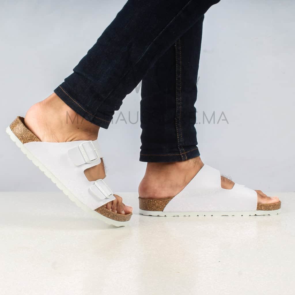 WAINSCOTT – Sandales et tongs en Blanc.
