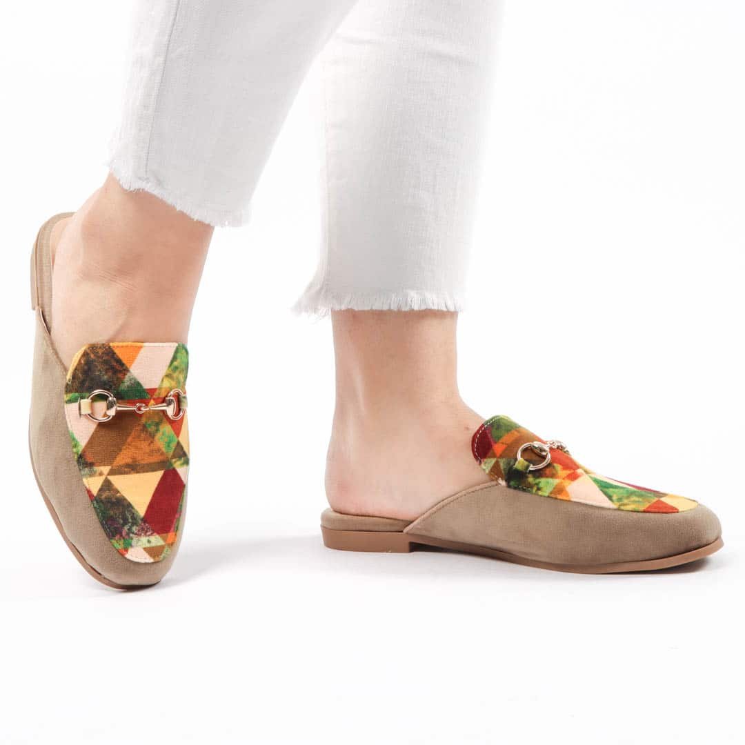Tulipe – Mules Femmes en Beige.