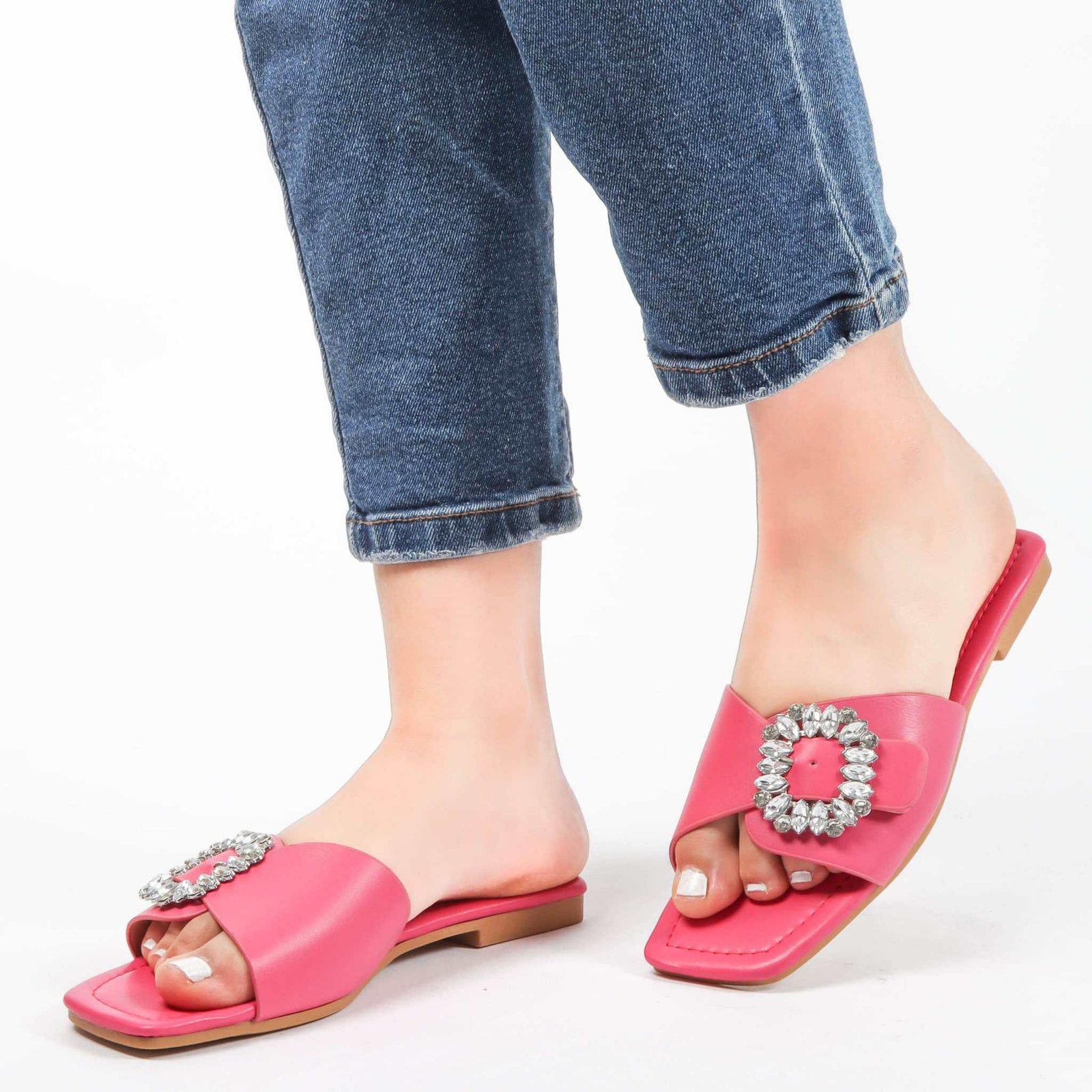 Reya – Sandales plates en Fuchsia.