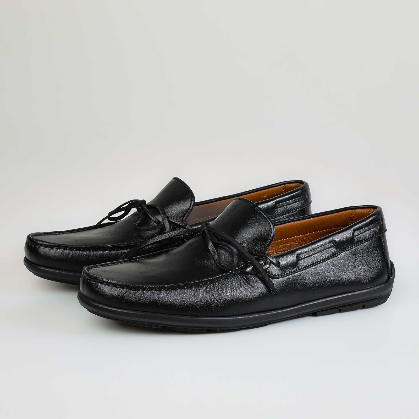 Absolu – Mocassins Hommes en Noir.