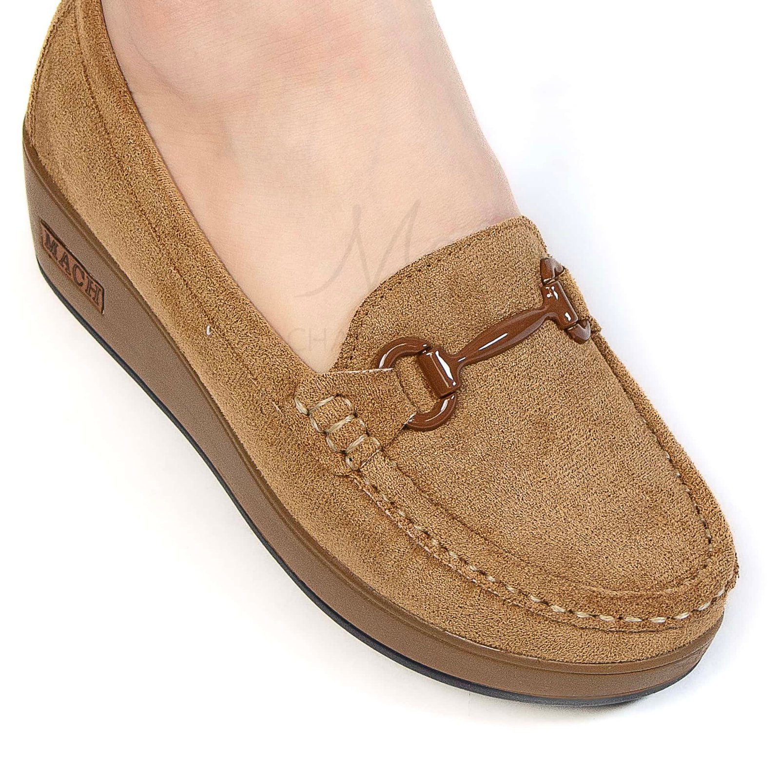 Mocassin compensé femme en Tabac.
