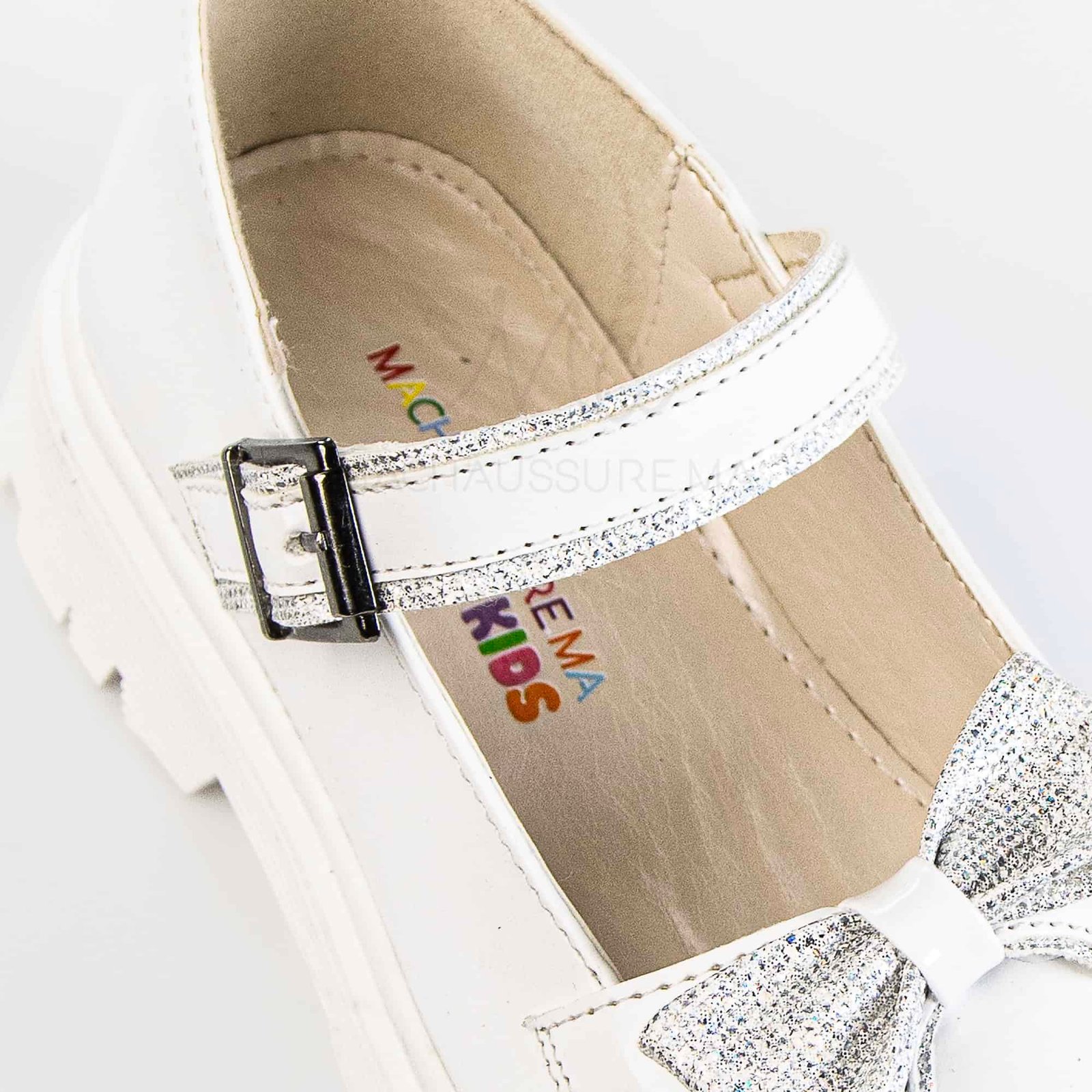 Cocon – Ballerines Fille en Blanc.