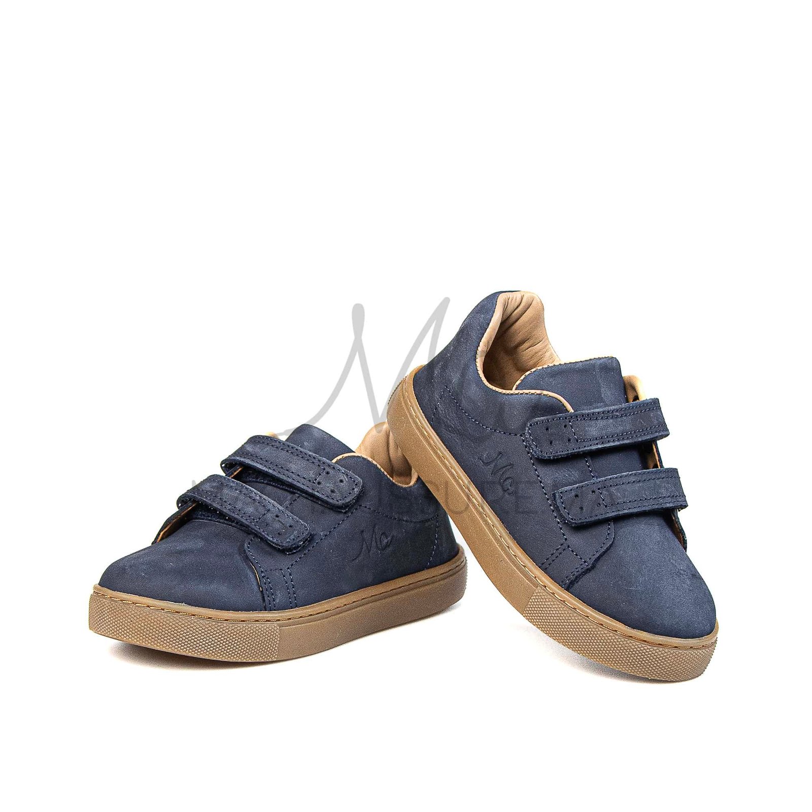 Giovanni - Baskets Enfants en Bleu.