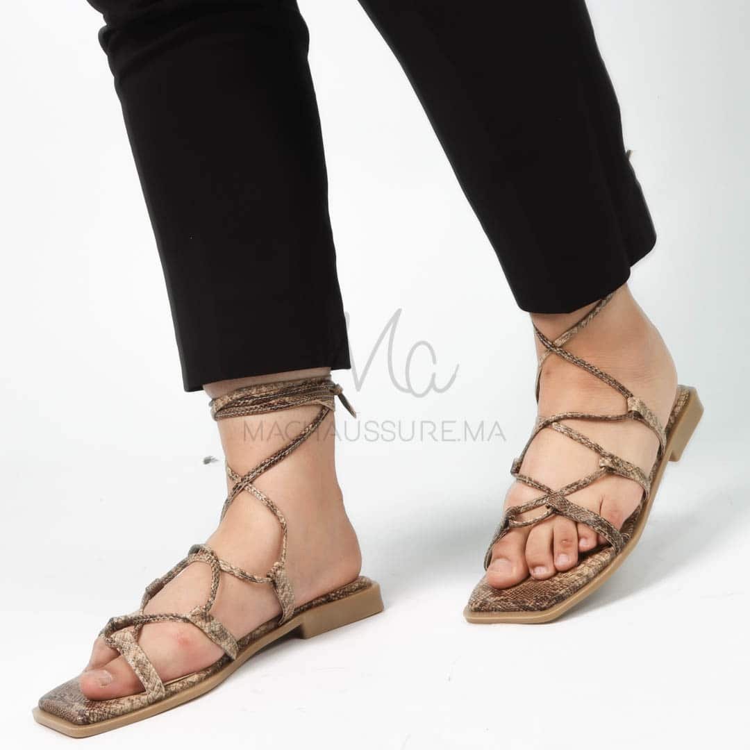 THERESA - Sandales plates en Beige.