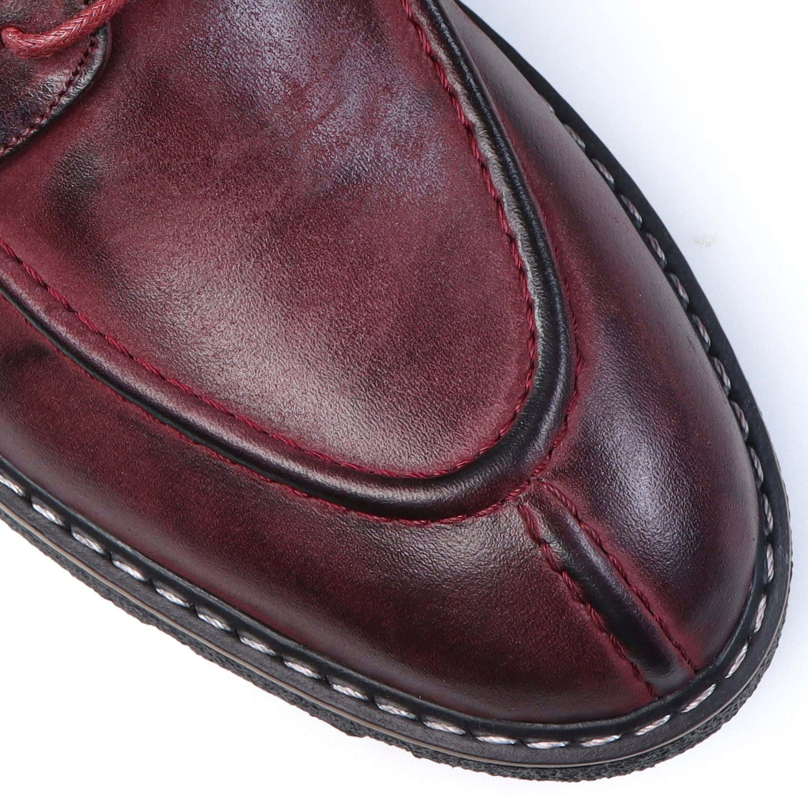 Distinct - Chaussures de ville en Grenat.