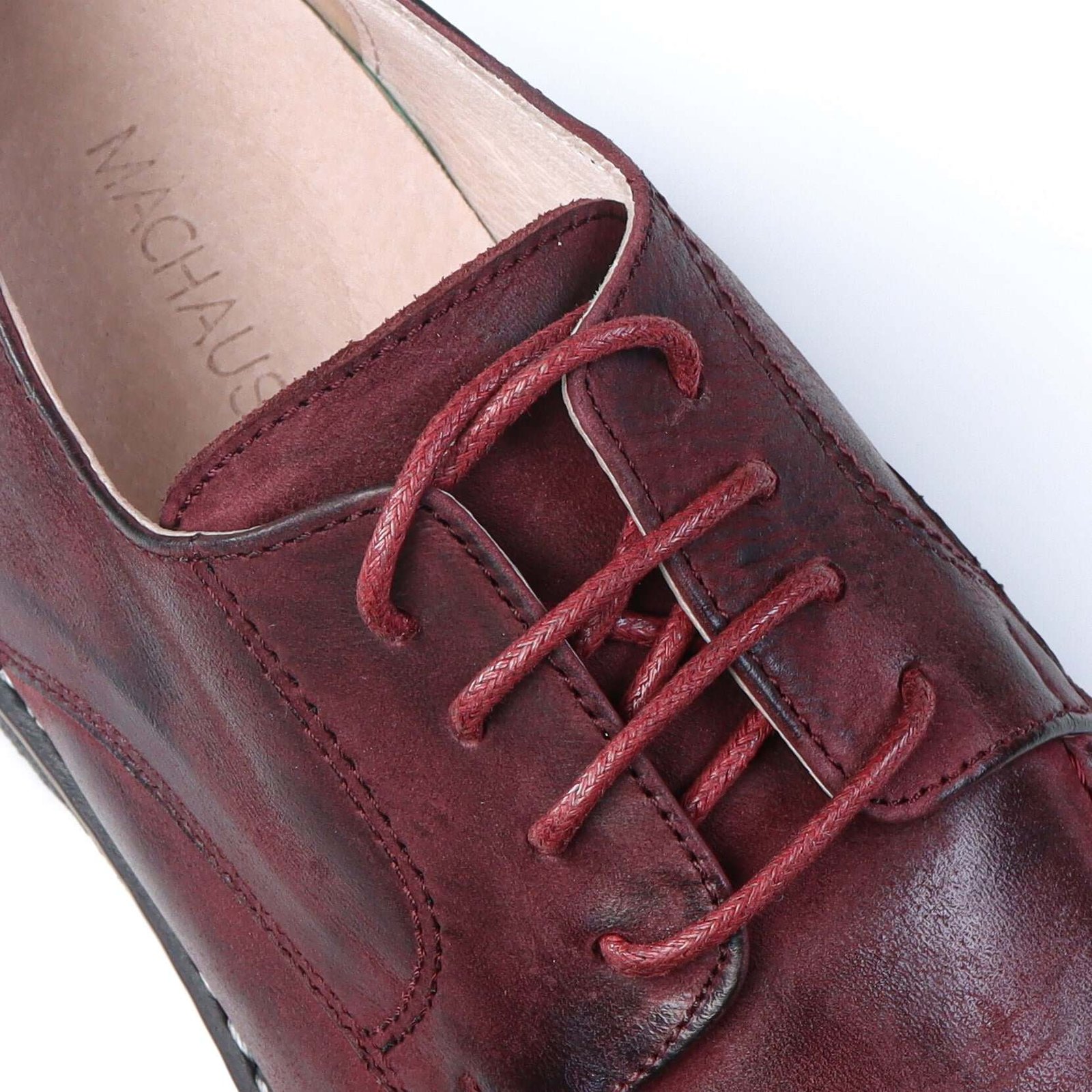 Distinct - Chaussures de ville en Grenat.