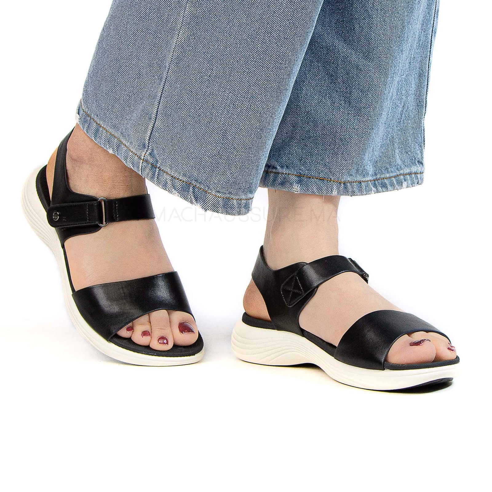 Velovia – Sandales confortables en Noir.