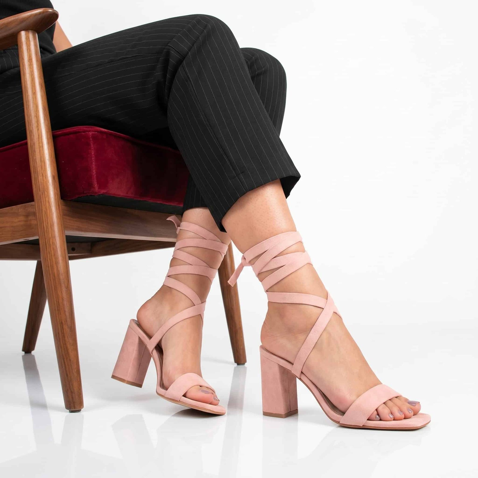MAEVA - Sandales à talon en Rose.