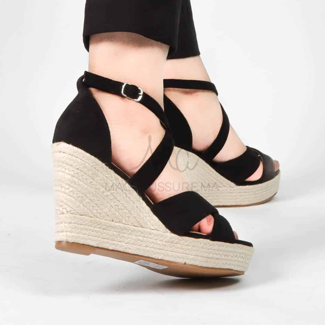 Jess– Sandales compensées en Noir.