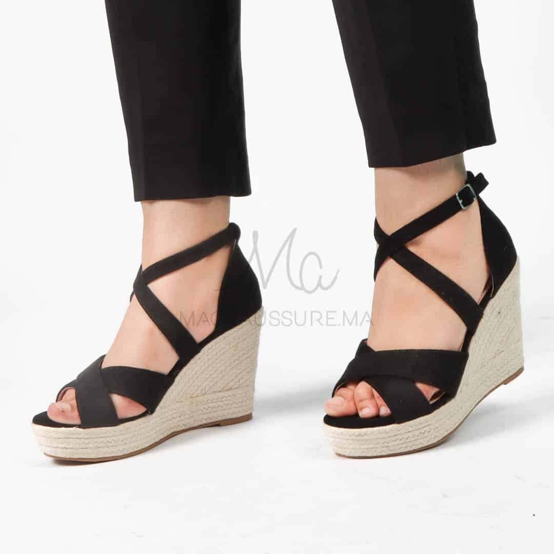 Jess– Sandales compensées en Noir.