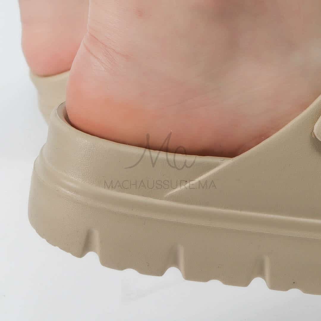 Péridot - Sandales à plateforme en Beige.