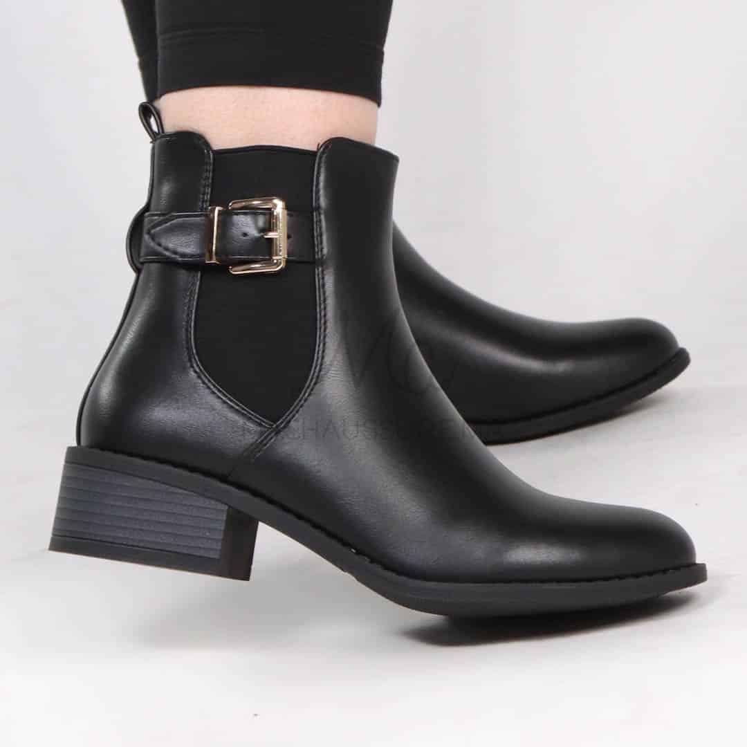 Douce – Bottines Femmes en Noir.