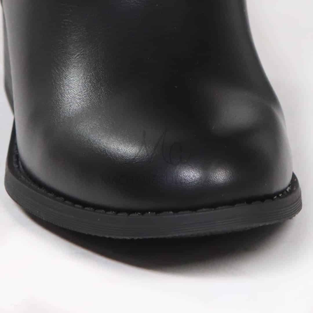 Douce – Bottines Femmes en Noir.
