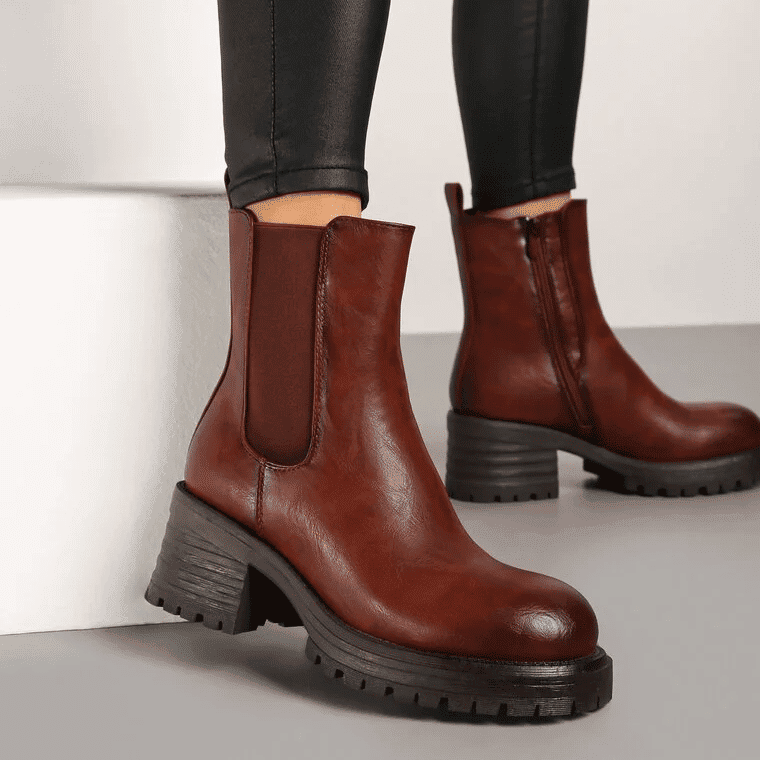 Rebelle – Bottines femmes en Tabac.