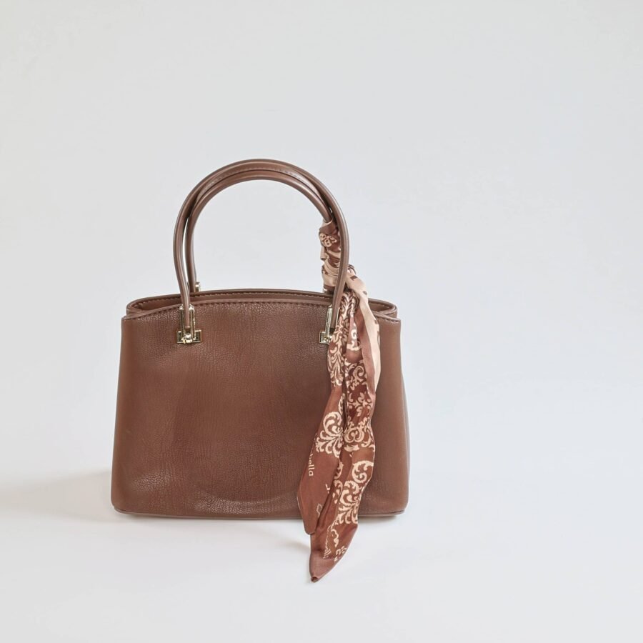 Lessa – Sac à main en Coffee.