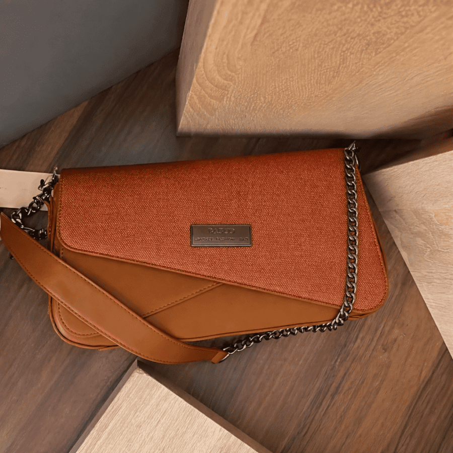 Selora – Sac à main en Marron.