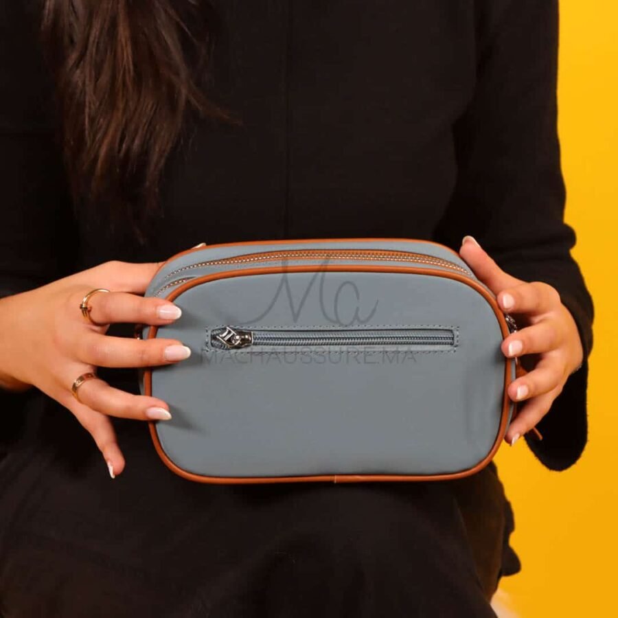InStyle – Sac à main en Bleu-Marron.