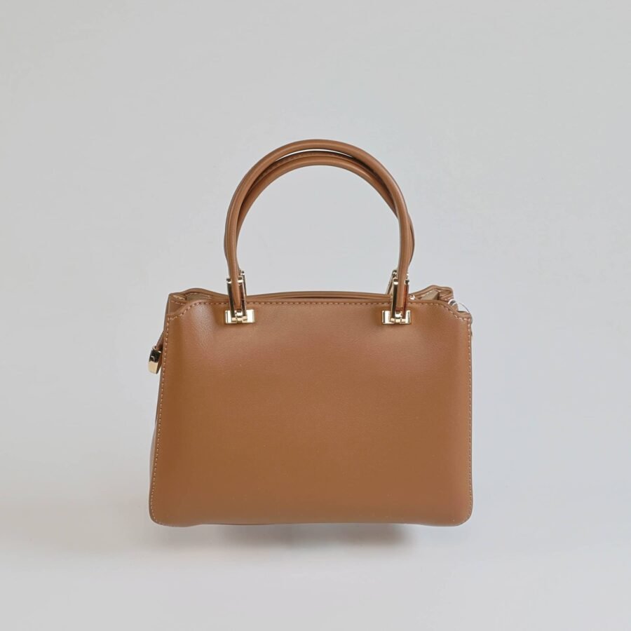 Lorina – Sac à main en Beige.