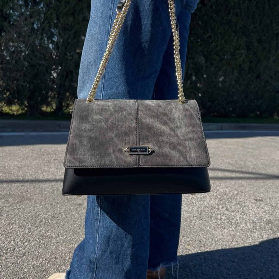 Ravora – Sac à main en Noir.
