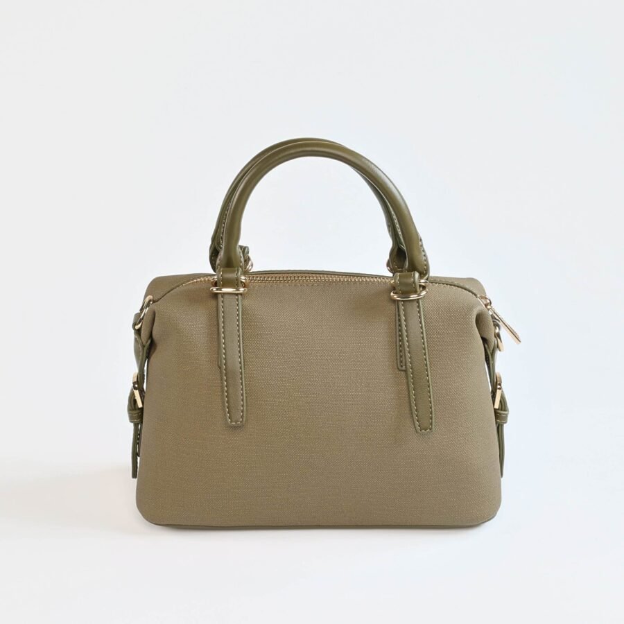 Sac à main beige en cuir synthétique, accessoire mode pour femmes, idéal pour toutes occasions..