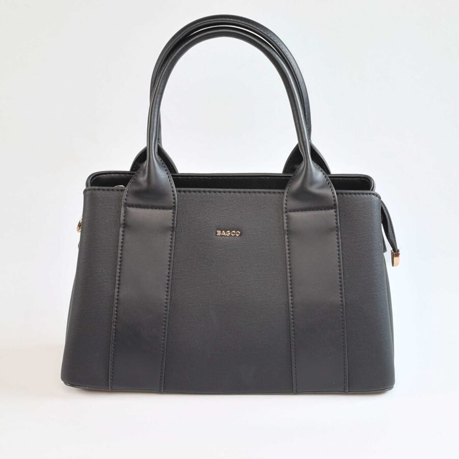 Sac à main en cuir noir, accessoire de mode pour femmes, idéal pour toutes occasions..