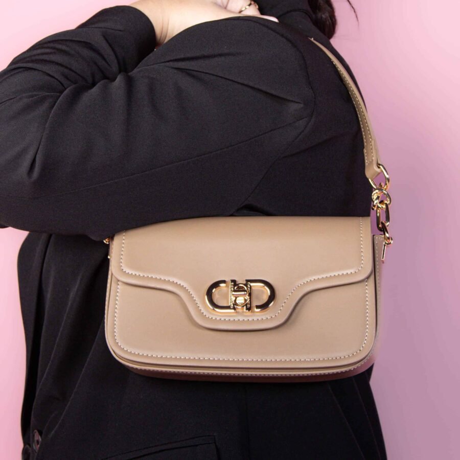 Roisin – Sac à main en Taupe.