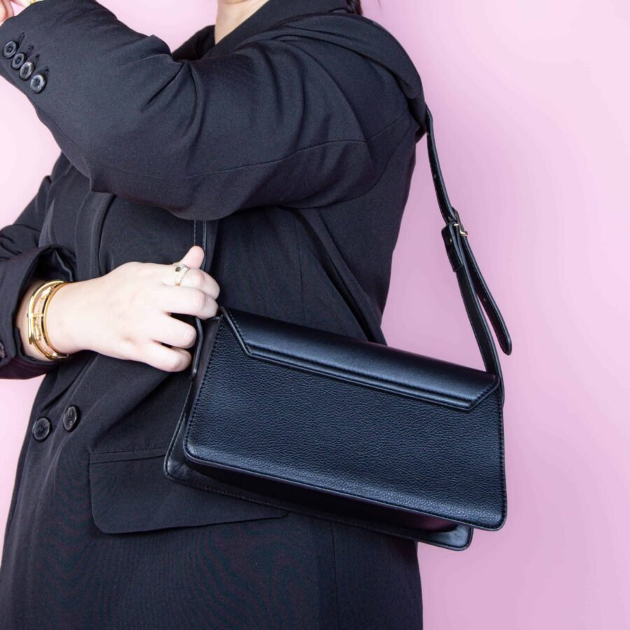 Perle – Sac à main en Noir.