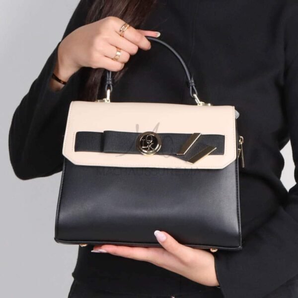 Pulse– Sac à main en Noir-Beige.