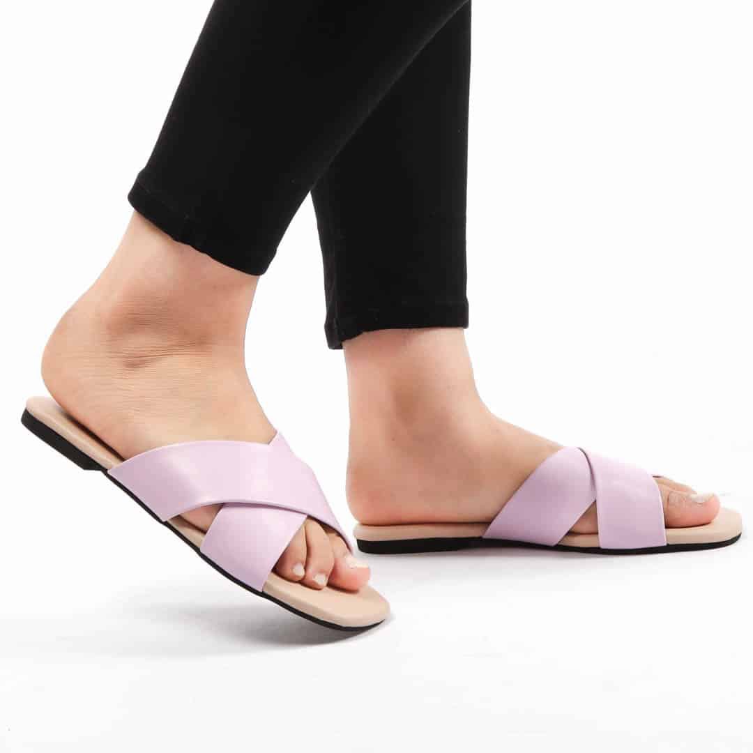 SOFY – Sandales plates en Mauve.