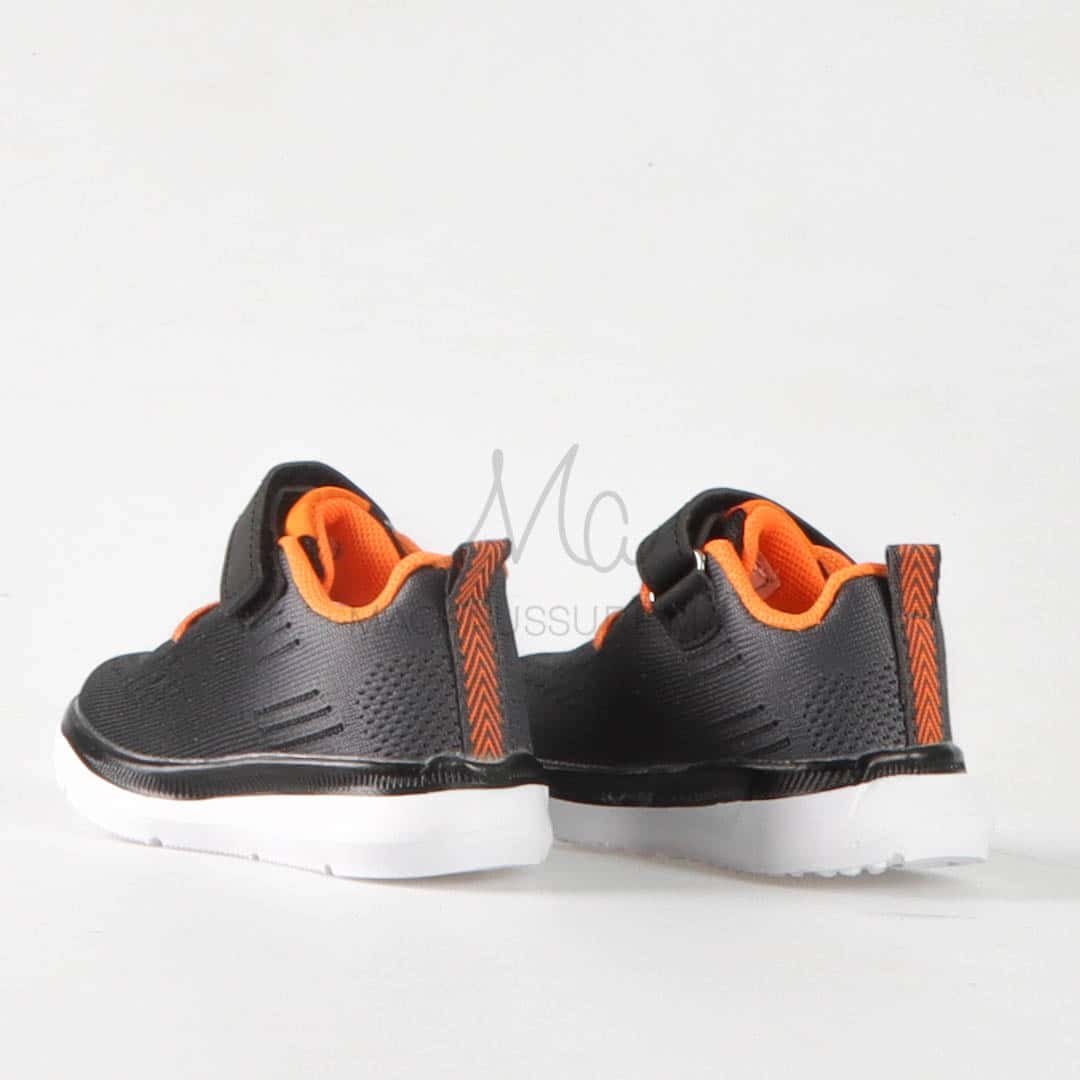 Noah – Baskets enfants en Noir.