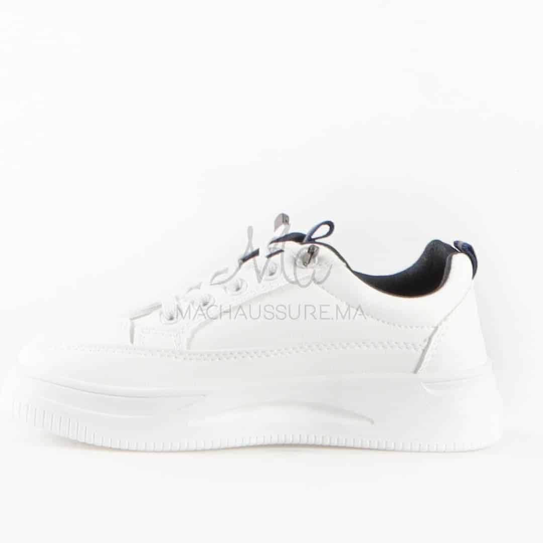 Beleev – Baskets enfants en Noir.