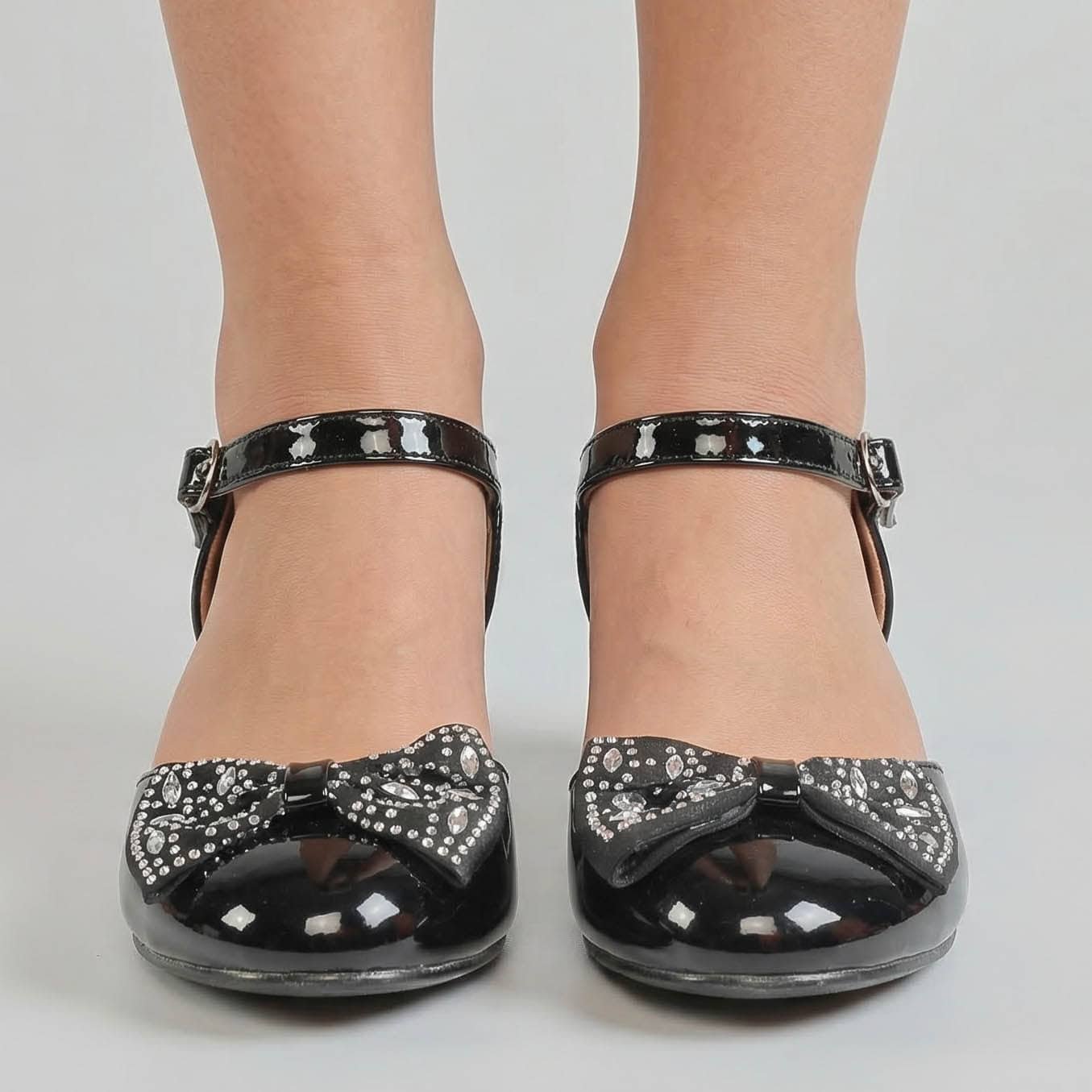 Sweet Heart – Ballerines Fille à talon en Noir.
