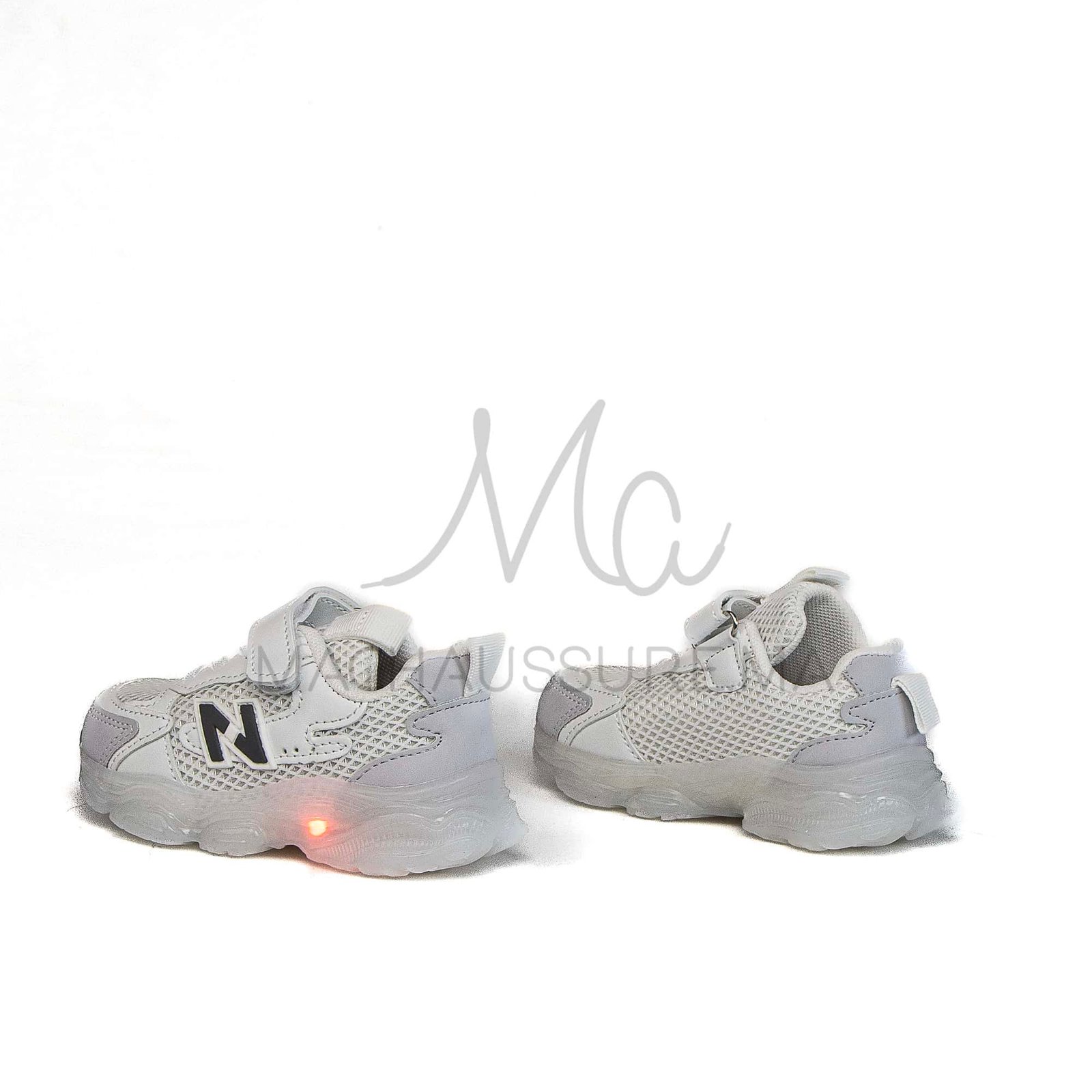 Jad – Baskets enfants en Blanc.