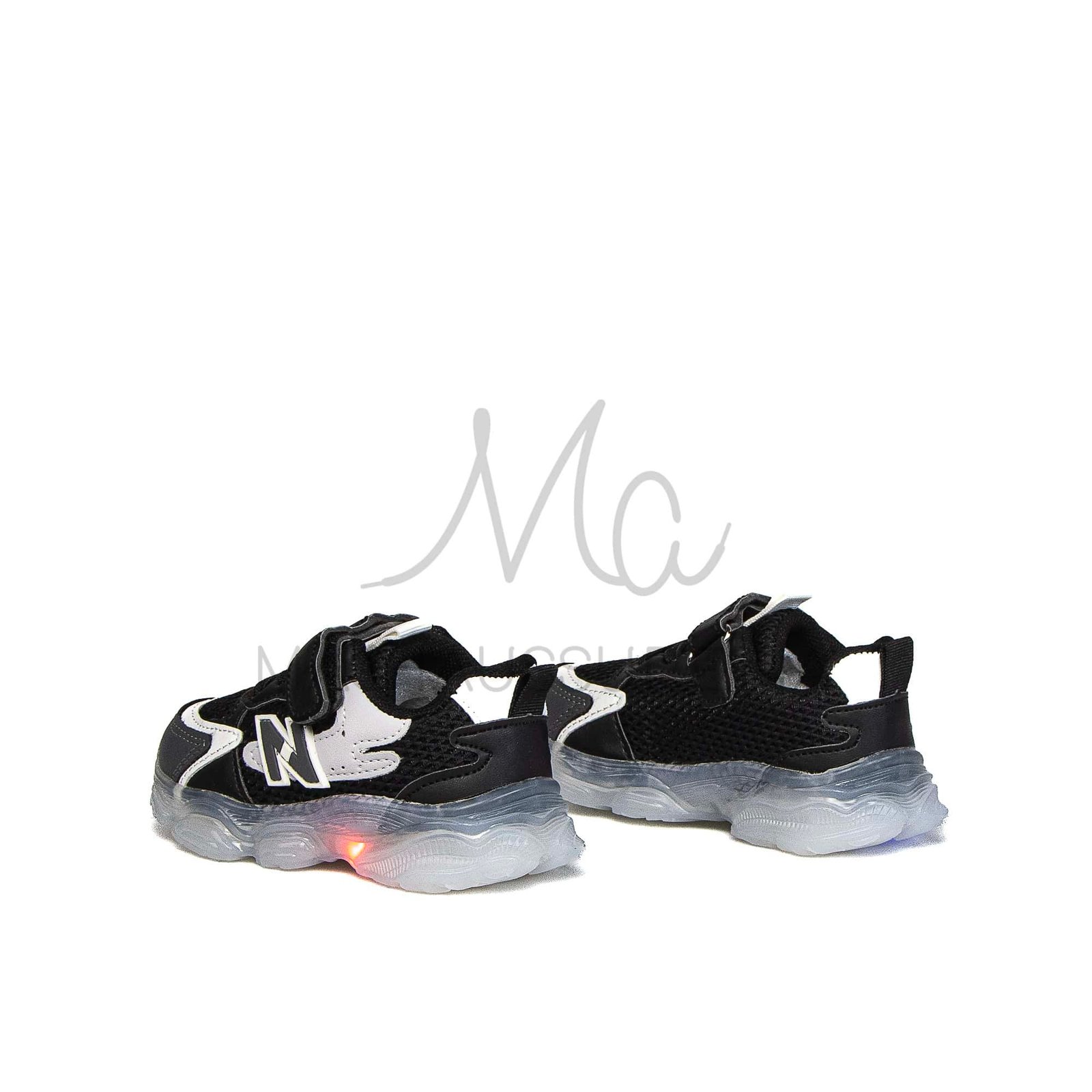 Jad – Baskets enfants en Noir.