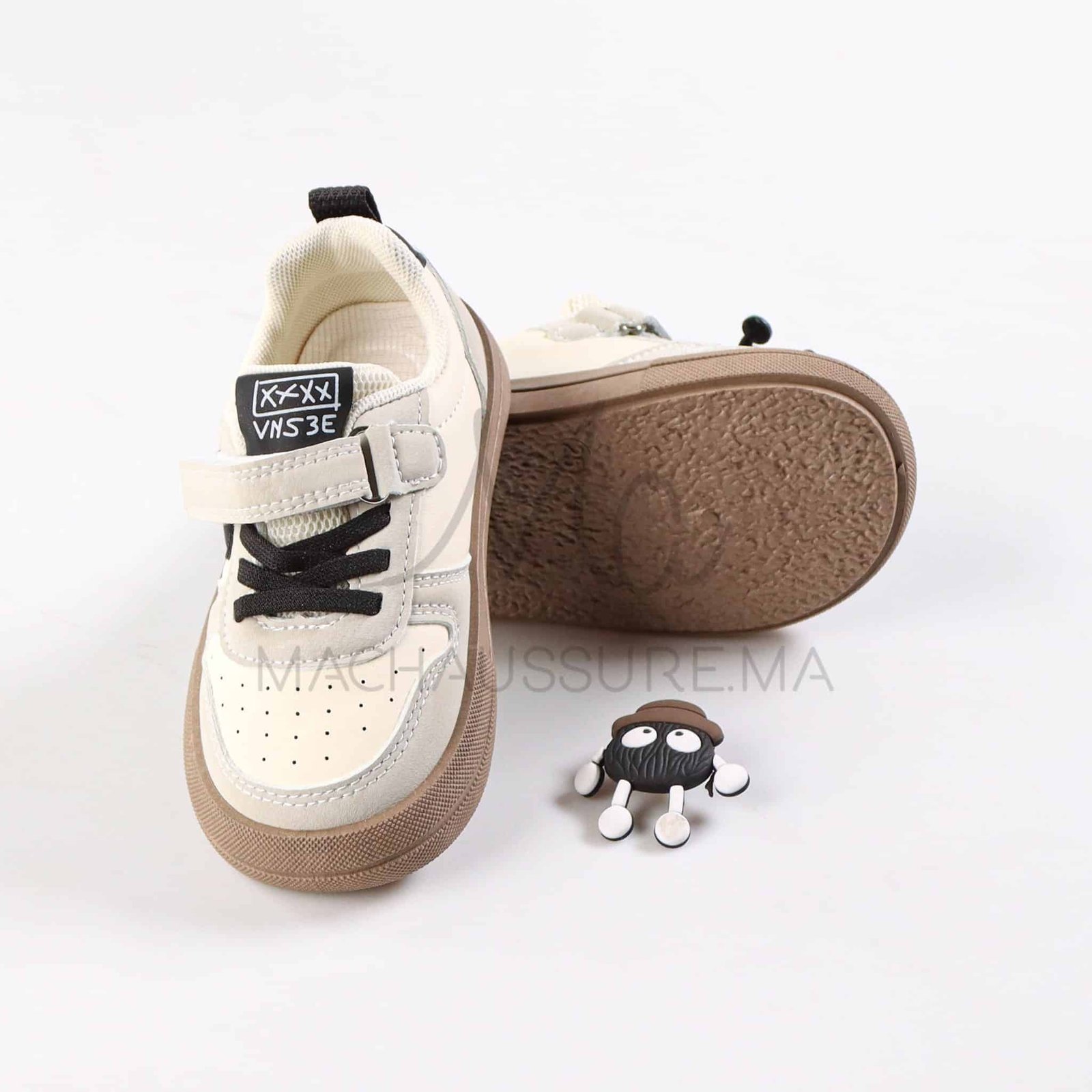 EdgeKick - Baskets Enfants en Noir.