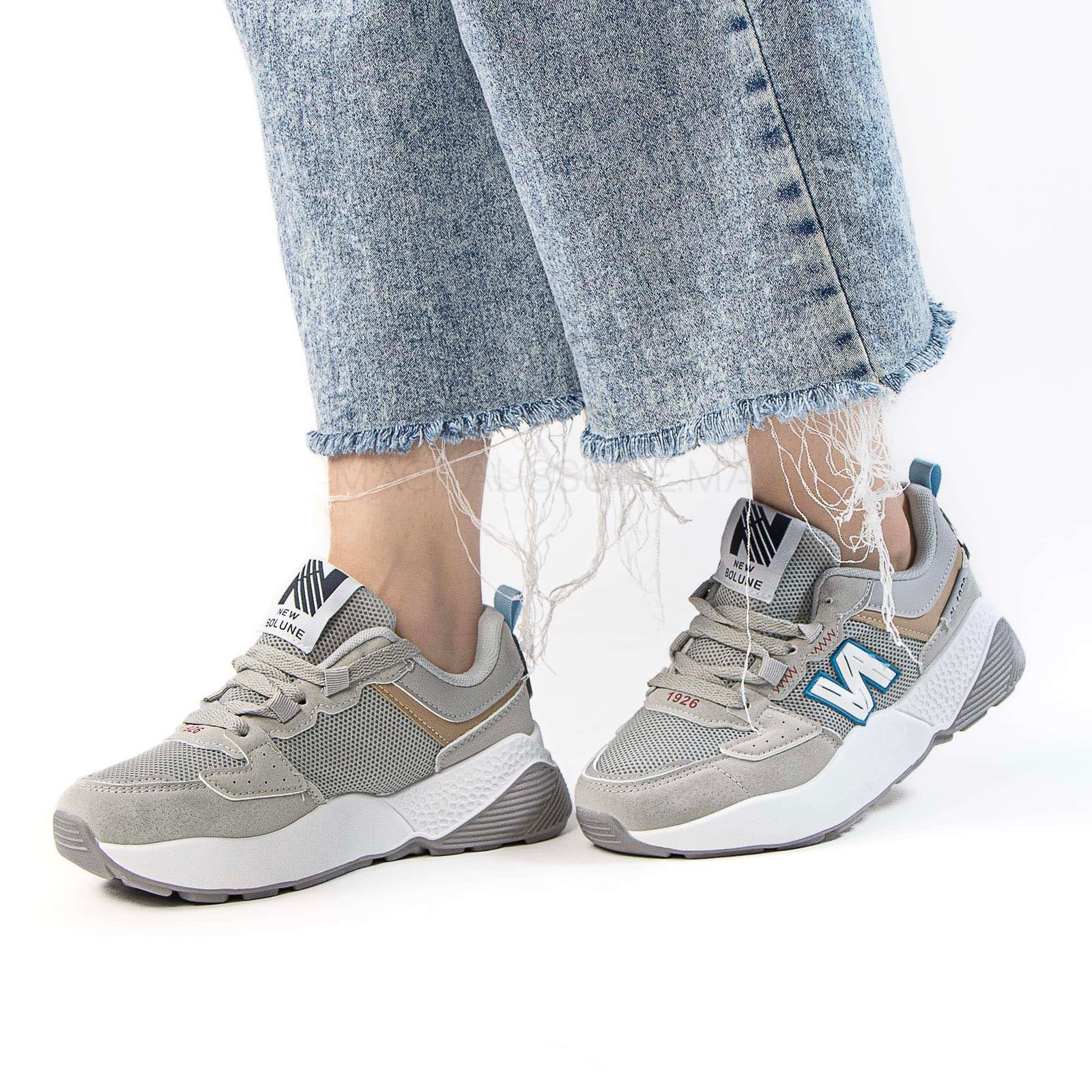 AurMotion – Baskets Femmes en Gris.