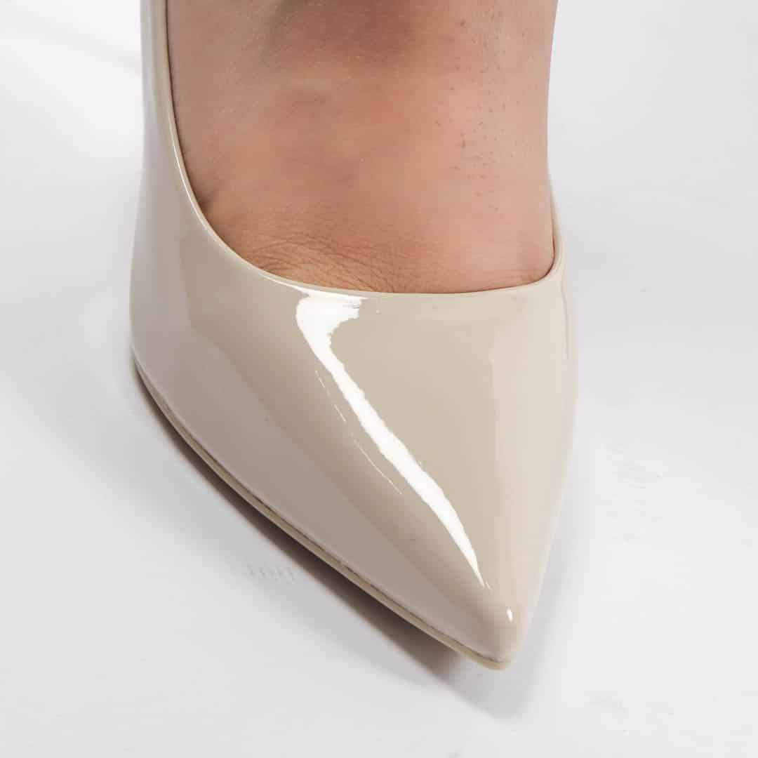 Kalinda – Escarpins Femmes en Beige.