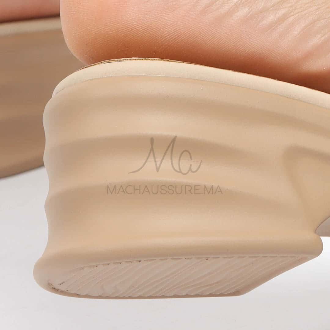 Java – Sandales compensées en Kaki.