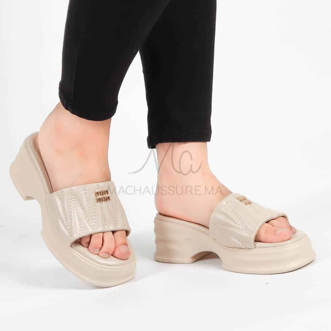 Fiesta – Sandales compensées en Beige.