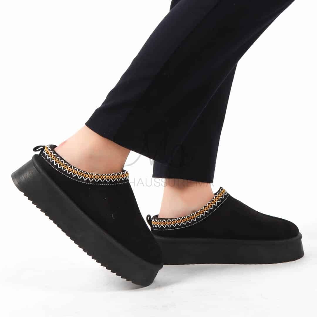 Cerf - Chaussons à plateforme en Noir.
