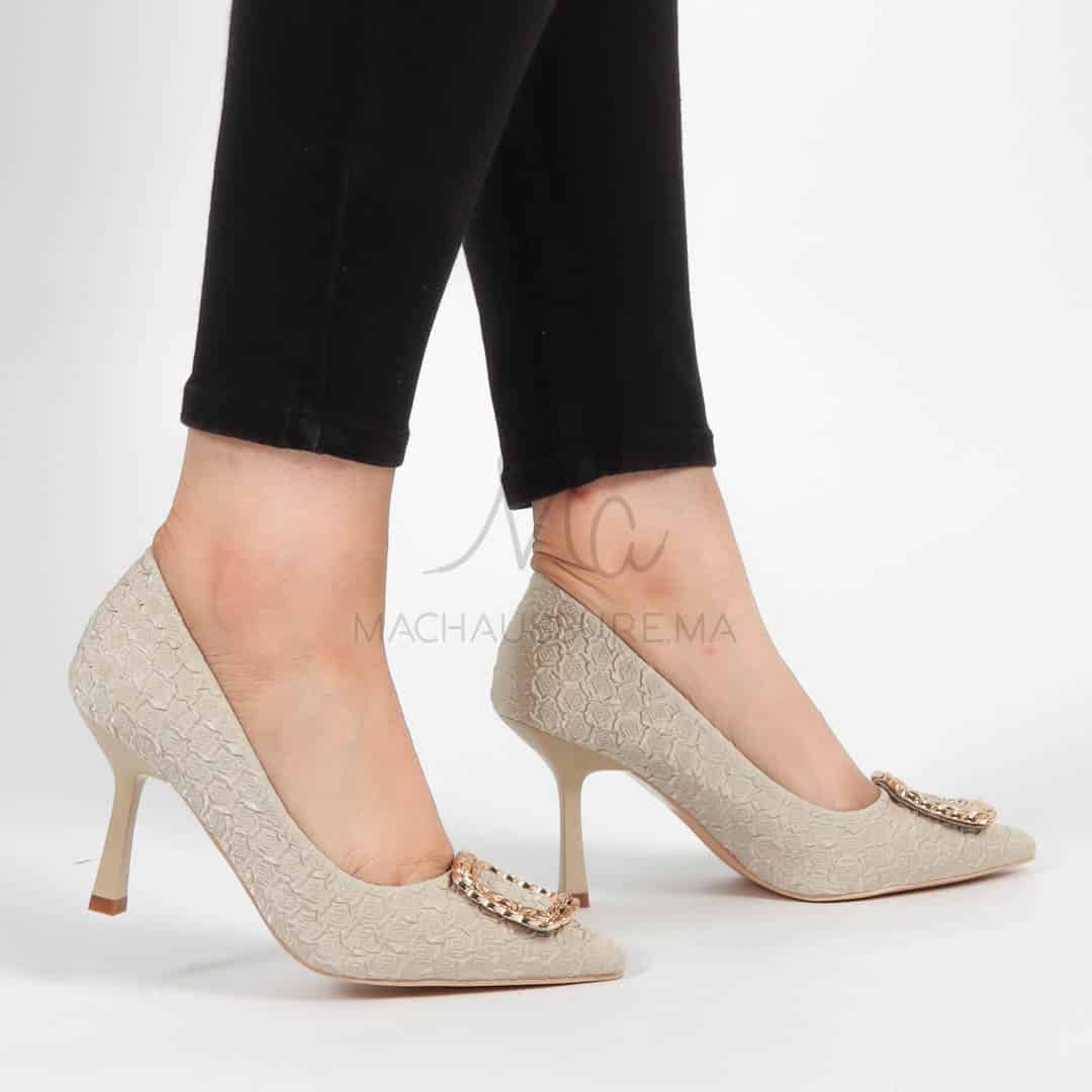 Vinca – Escarpin à talon fin en Beige.