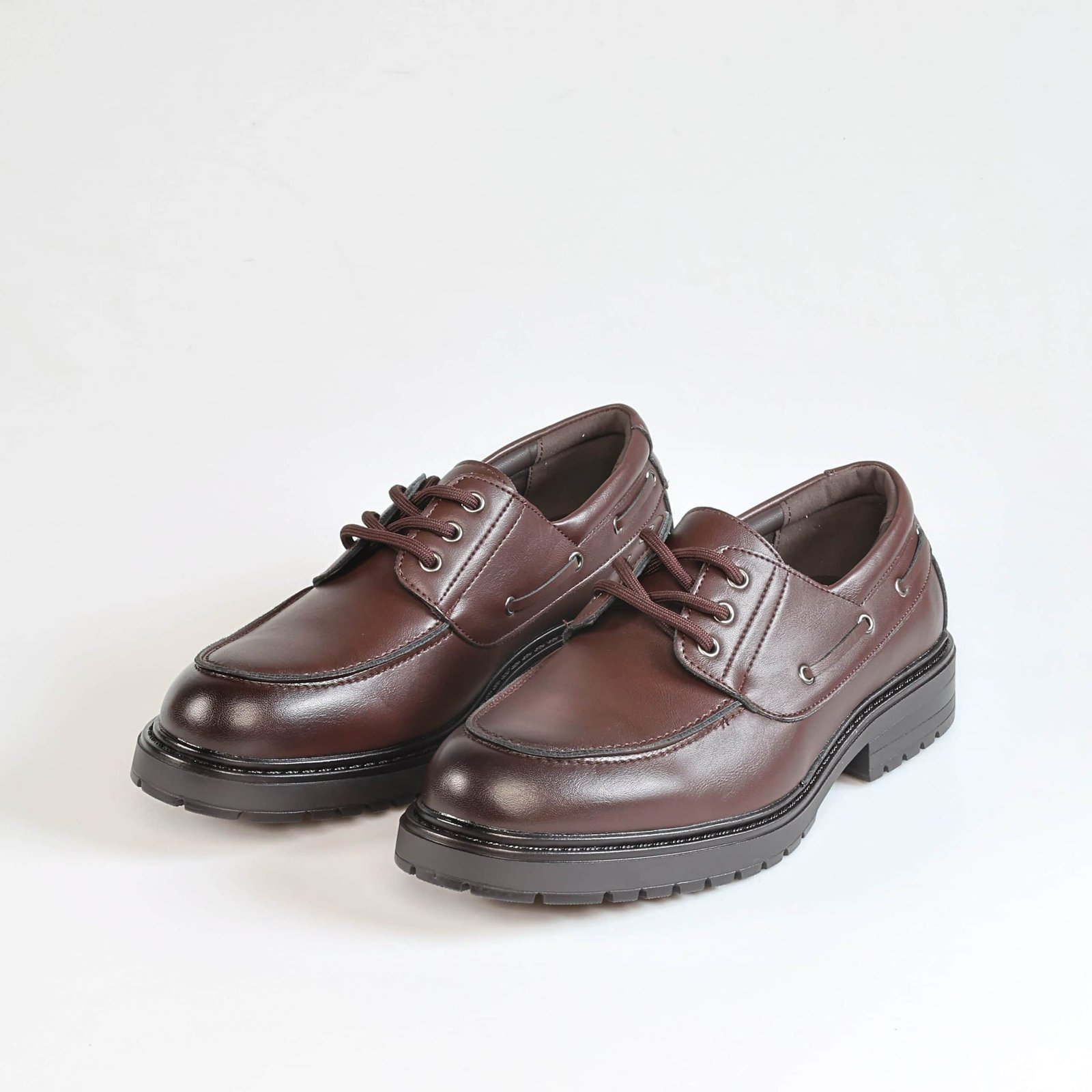 Antony – Derbies Hommes en Marron.