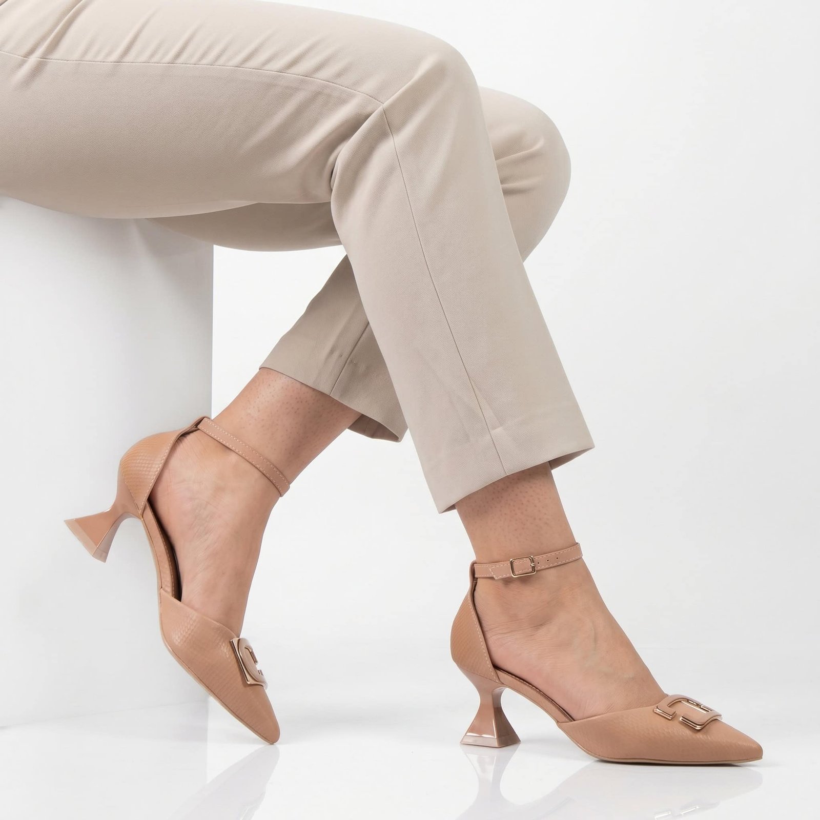 Pyrite - Escarpins femmes en Kaki.
