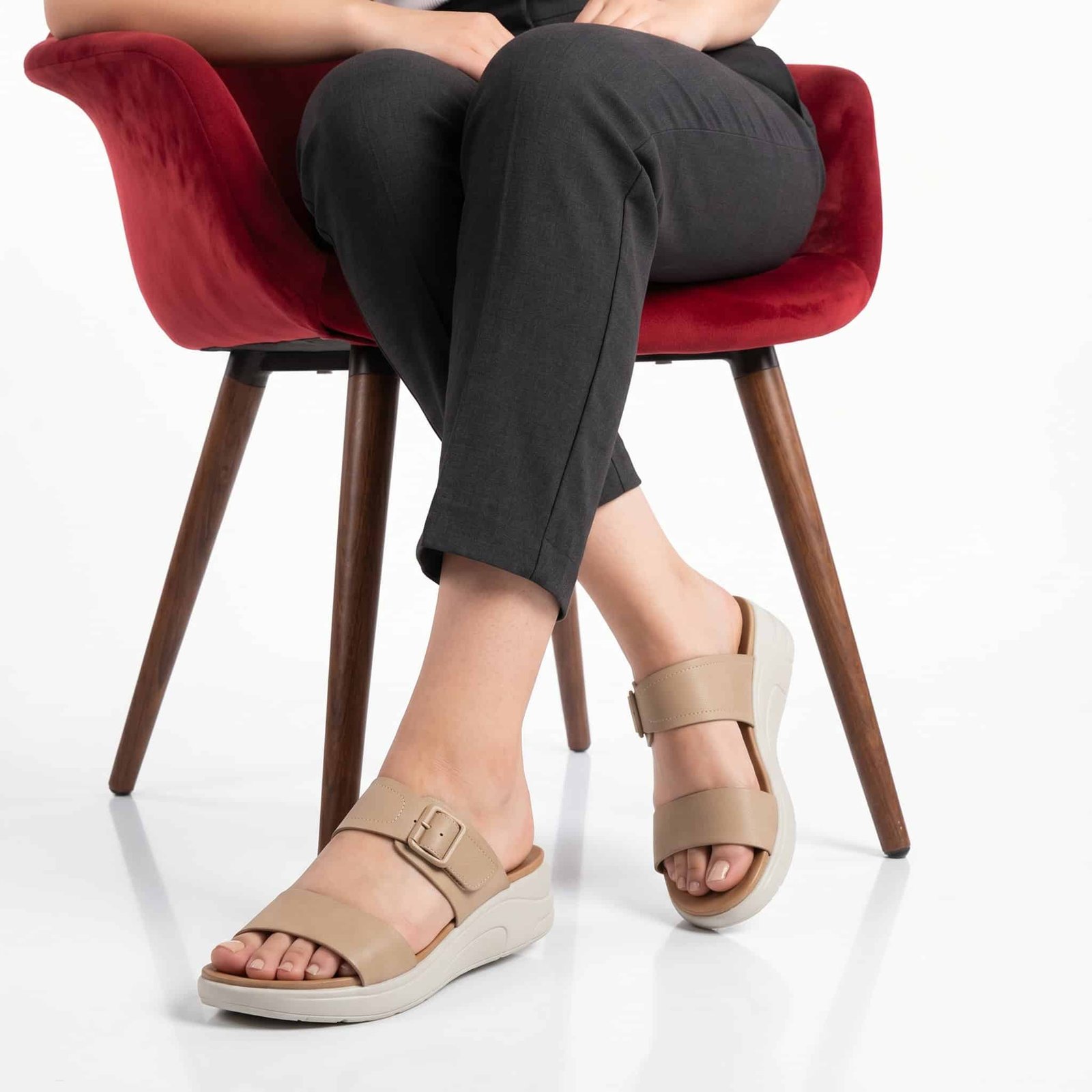 Erable – Sandales confortables en Beige.
